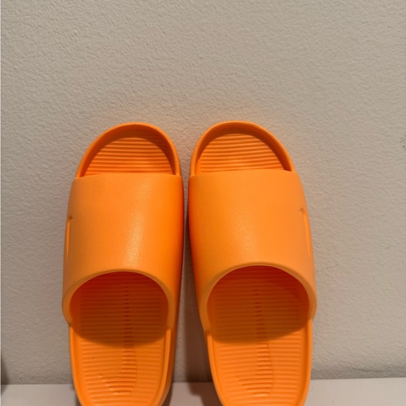 Nike Bright Orange Slide Sandals - Picture 2 of 6